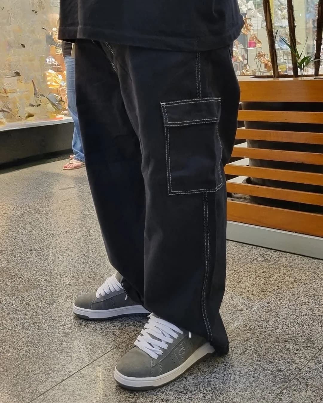 Calça cargo preta